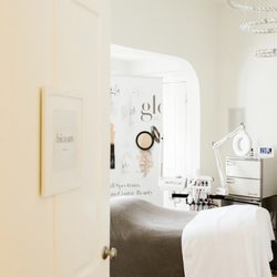 Emily's Skincare & Spa - Bloom treatment room