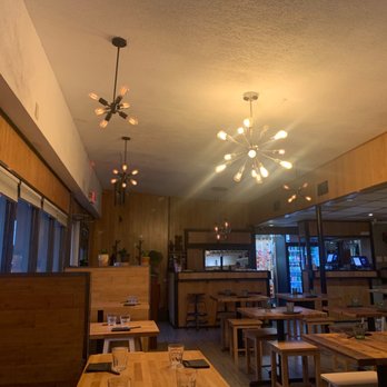 Bun Belly - Cute interior - Vietnamese Near Me - Austin, Texas