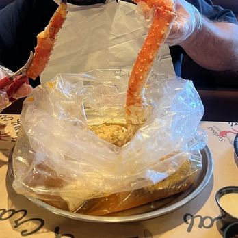 Hungry Crab - 2 pieces of legs for $59.99 REALLLLLLLY - Seafood Near Me - Davenport, Florida Hungry Crab - 2 pieces of legs for $59.99 REALLLLLLLY - Seafood Near Me - Davenport, Florida