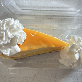 The Cheesecake Factory - Mango Key lime pie cheesecake - Desserts Near Me - San Antonio, Texas The Cheesecake Factory - Mango Key lime pie cheesecake - Desserts Near Me - San Antonio, Texas