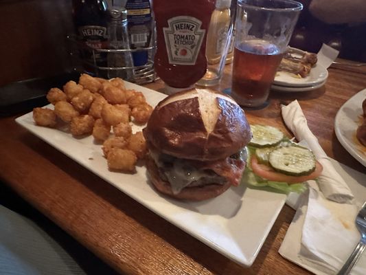 Vaughan's Pub & Grill by null