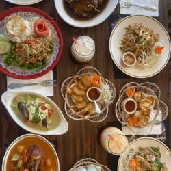 Emerald II Thai Cuisine