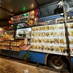 Khan & Phim Thai