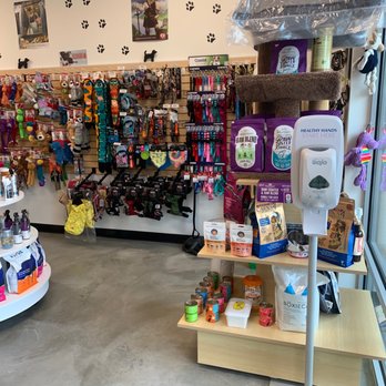 Miss Kibbles - Front of store as you enter. - Pet Stores Near Me - Bristow, Virginia