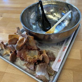 Eat Street Crossing - Finished Xí quách (24-hour braised beef bone soup) - Food Court Near Me - Minneapolis, Minnesota