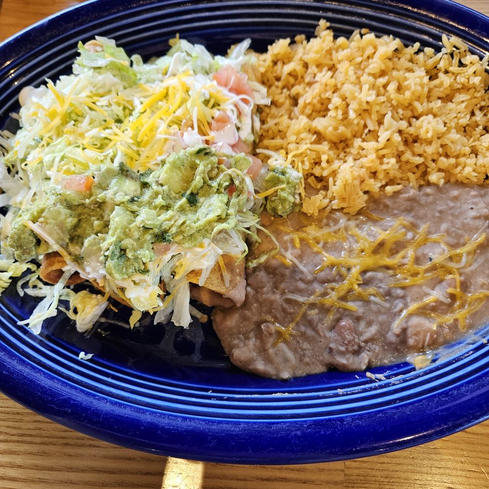 Katrina's Mexican Kitchen - 3 Beef Taquitos Plate - Mexican Near Me - Artesia, California