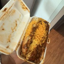 Shakes Frozen Custard - Chili Cheese Dog