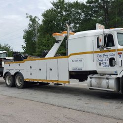 Pat's Towing & Body Shop