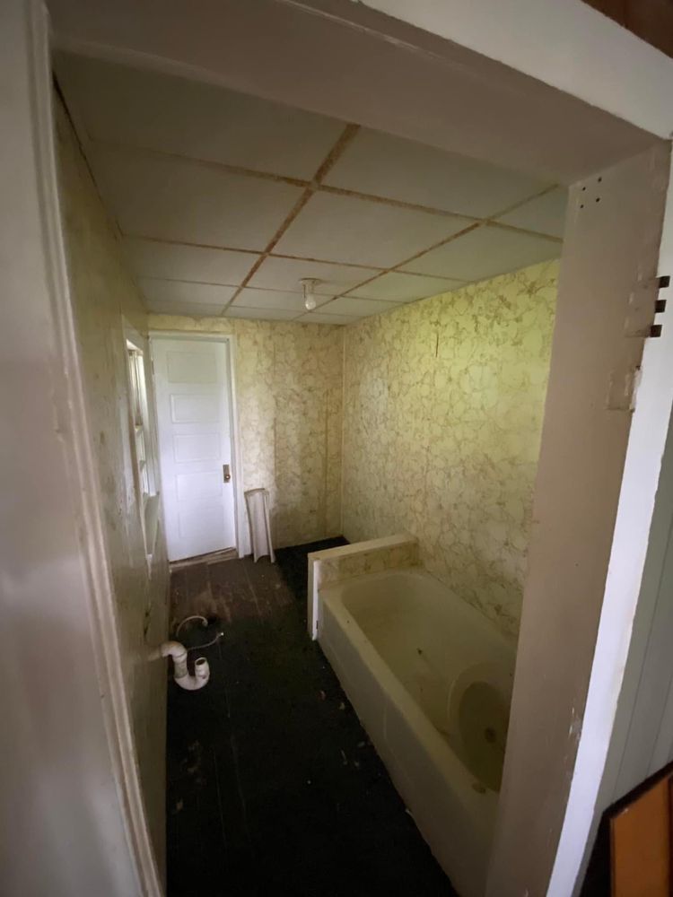 Slide of Calicraft Roofing And Construction