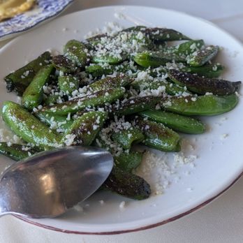 Rossoblu - Charred snap peas - must get - Italian Near Me - Los Angeles, California Rossoblu - Charred snap peas - must get - Italian Near Me - Los Angeles, California