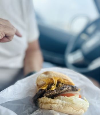 Tornado Burger by null