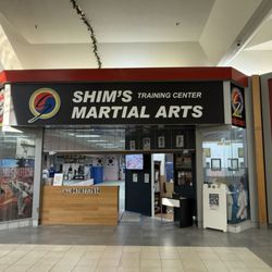 Shim's Niles Tae Kwon Do - Mall storefront.