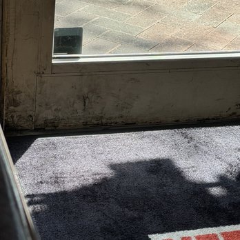 Windy City Pizza - Place was dirty, they need to do a deep cleaning - Pizza Near Me - Delray Beach, Florida Windy City Pizza - Place was dirty, they need to do a deep cleaning - Pizza Near Me - Delray Beach, Florida