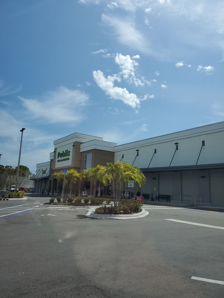 PUBLIX SUPER MARKETS Updated March 2024 19 Reviews 3428 Clark Rd