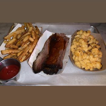 Batesy's BBQ - Barbeque Near Me - Arverne, New York