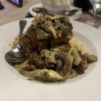 Sapphire Supper Club - Chicken Marsala - New American Near Me - Biloxi, Mississippi Sapphire Supper Club - Chicken Marsala - New American Near Me - Biloxi, Mississippi