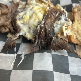 Carlo's Bakery - Breakfast Sandwiches on Croissants - Bakeries Near Me - Uncasville, Connecticut