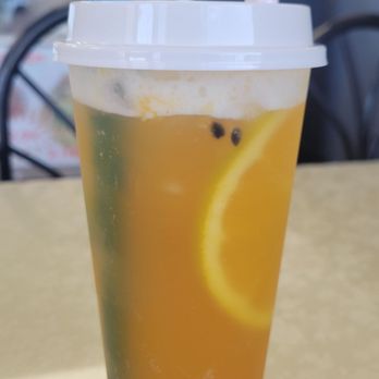 Lin Express Chinese Restaurant - Passion fruit tea - Chinese Near Me - Pueblo, Colorado