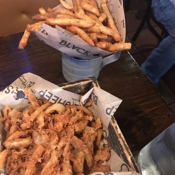 Black Sheep - American Near Me - Springfield, Missouri