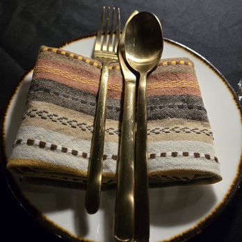 JoRo - Table setting - African Near Me - Providence, Rhode Island