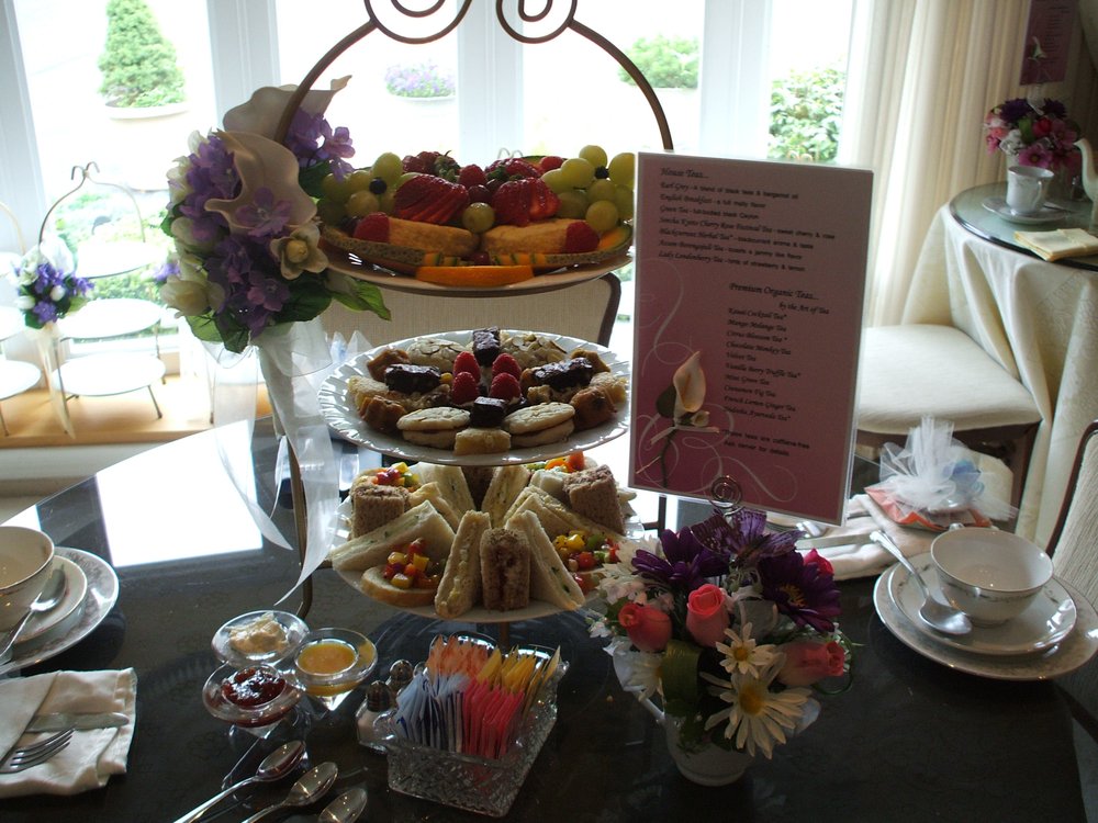 CALLA LILY VICTORIAN TEA ROOM CLOSED 1033 S Lincoln Ave, Aurora