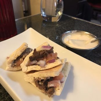 En Couleur - Donair Halifax - Breakfast & Brunch Near Me - Montreal, Quebec