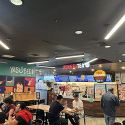 The Food Hall at Queens Crossing