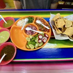 Asadero Viva Mexico - Taco toppings!