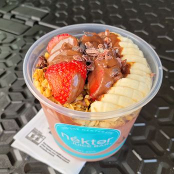 Nekter Juice Bar - Chocolate Bowl - Juice Bars & Smoothies Near Me - Elk Grove, California