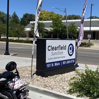 Argentine Corner - Handicap parking was blocked by construction equipment and a dumpster. Clearfield Junction gave apathetic response to complaint. - Argentine Near Me - Clearfield, Utah
