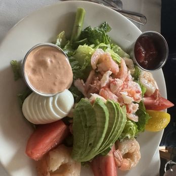 The Grill At Quail Corners - Louie salad - American Near Me - Reno, Nevada
