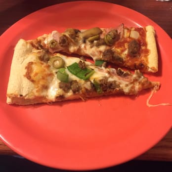 Pizza Inn - Pizza still the same as it was almost 40 years ago. - Pizza Near Me - Tylertown, Mississippi
