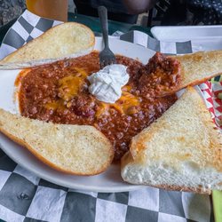 Duck Inn Taproom - Mikes Famous Chili