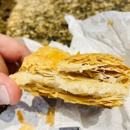 Pastelito de Guayaba without Guayaba...