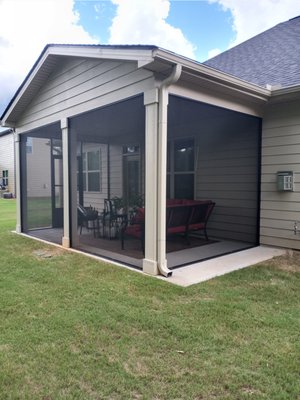Crafting Elegant Outdoor Spaces - Discover our expertly designed screen rooms, patio covers, and outdoor enclosures that transform your outdoor living areas with unmatched craftsmanship and style.