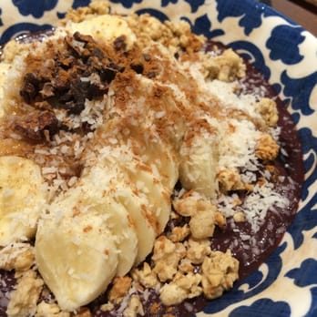 Under the Mango Tree - I had the Chocolate Acai Bowl and it was amazing! So refreshing yet so rich. - Coffee & Tea Near Me - Miami Beach, Florida