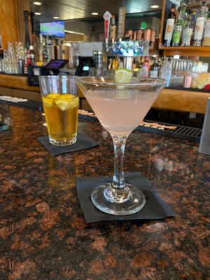 The Park Street Tavern by null