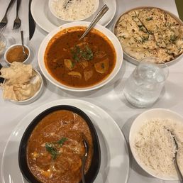 Butter Chicken Garlic Naan Chicken Vindaloo