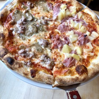 Pizza Lovers Bistro - Half Spartana and half Hawaiiana - Pizza Near Me - Weston, Florida Pizza Lovers Bistro - Half Spartana and half Hawaiiana - Pizza Near Me - Weston, Florida