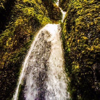 Multnomah Falls - Hiking Near Me - Bridal Veil, Oregon Multnomah Falls - Hiking Near Me - Bridal Veil, Oregon