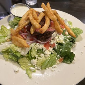Brick and Porter - Steak Salad - Pubs Near Me - Grand Rapids, Michigan
