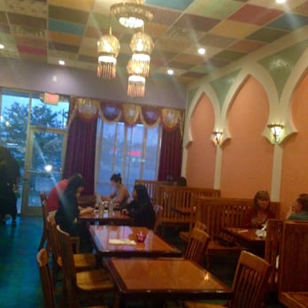 Zara's Mediterranean Kitchen - Cute decor - Halal Near Me - Spring, Texas Zara's Mediterranean Kitchen - Cute decor - Halal Near Me - Spring, Texas