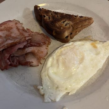 Chestnut Cottage Restaurant - Traditional breakfast - Breakfast & Brunch Near Me - Port Angeles, Washington Chestnut Cottage Restaurant - Traditional breakfast - Breakfast & Brunch Near Me - Port Angeles, Washington