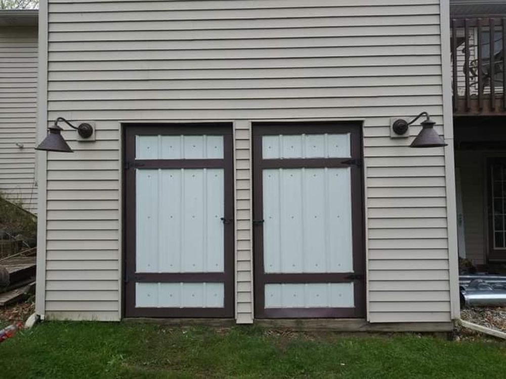 Slide of C&H home repair