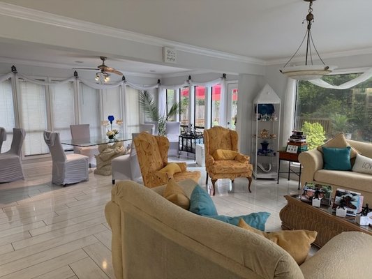 Ms. Elsie's Caribbean Bed & Breakfast by null