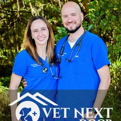 Vet Next Door - Drs. Zachary and Morgan Pearl, founders of Vet Next Door.