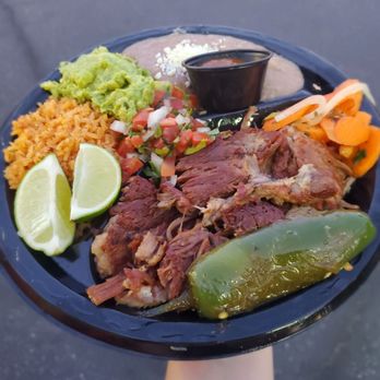 Tres Compas Mexican Grill - Carnitas Plate - Food Trucks Near Me Tres Compas Mexican Grill - Carnitas Plate - Food Trucks Near Me