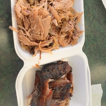 Blacksmith Bbq - Pulled pork and rib tips - Barbeque Near Me - Pontotoc, Mississippi Blacksmith Bbq - Pulled pork and rib tips - Barbeque Near Me - Pontotoc, Mississippi