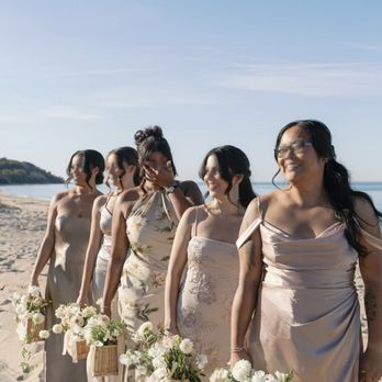 Belle Petal Events - Beachside bridesmaid bouquets designed by Belle Petal Events, a Long Island wedding florist serving Nassau and Suffolk County. - Wedding Planning Near Me Belle Petal Events - Beachside bridesmaid bouquets designed by Belle Petal Events, a Long Island wedding florist serving Nassau and Suffolk County. - Wedding Planning Near Me