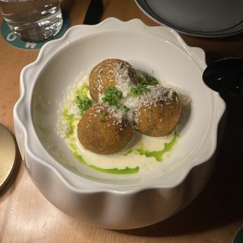 Ummo - Arancini - Italian Near Me - Chicago, Illinois Ummo - Arancini - Italian Near Me - Chicago, Illinois